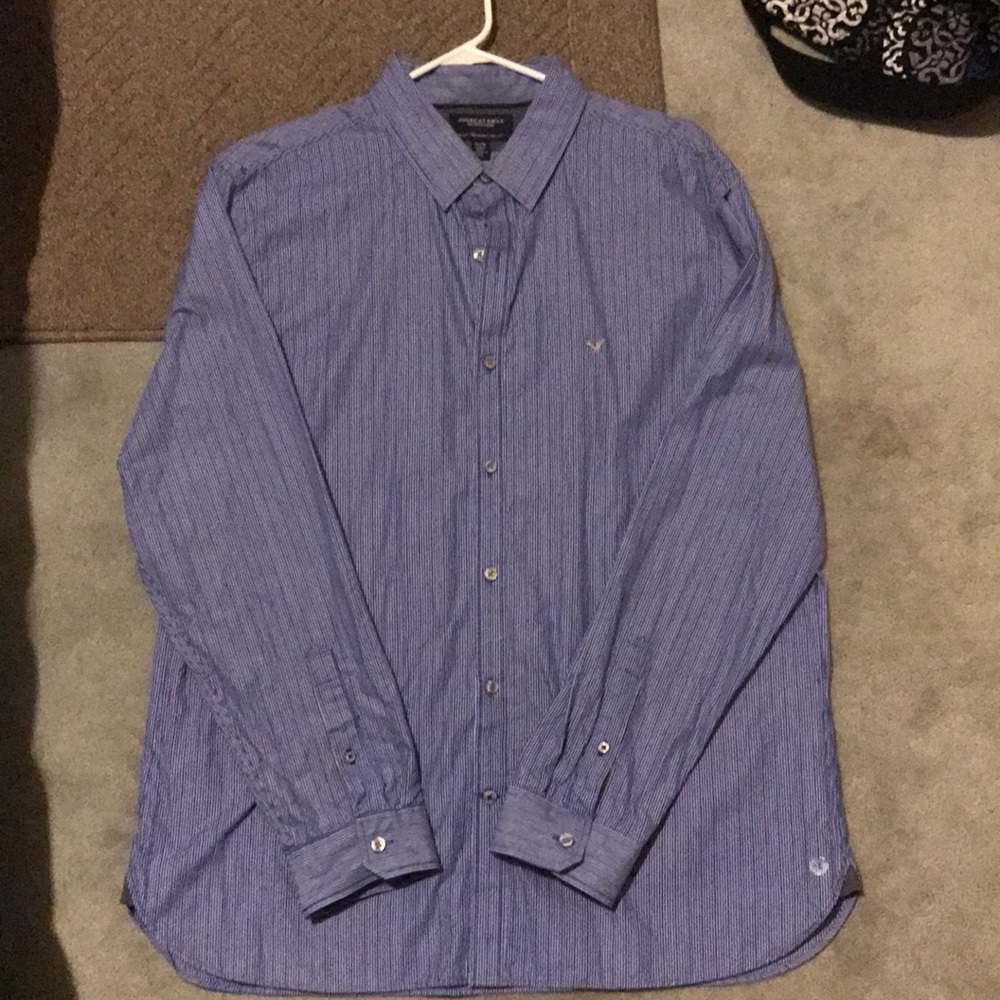 MENS AMERICAN EAGLE BUTTON DOWN SHIRT